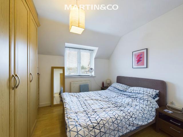 Henley Court, Denham Road TW20, 2 bed flat to rent, £1,550 pcm | PrimeLocation