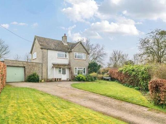 Henley, Langport, 3 Bedroom Detached