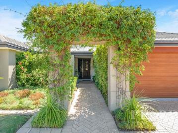 HENNESSY'S HIDDEN HAVEN