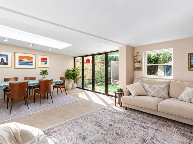 Henning Street, London, SW11 4 bed semi detached house to rent £6,785 pcm £1,566 pw