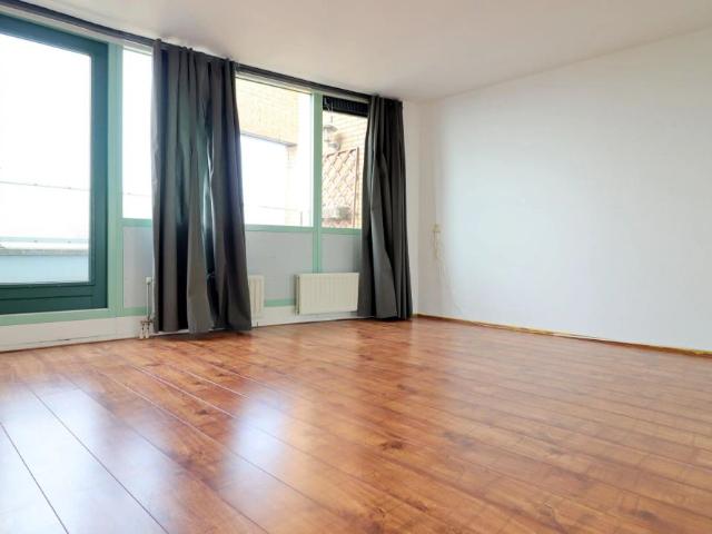 Henriëtte Roland Holststraat 142