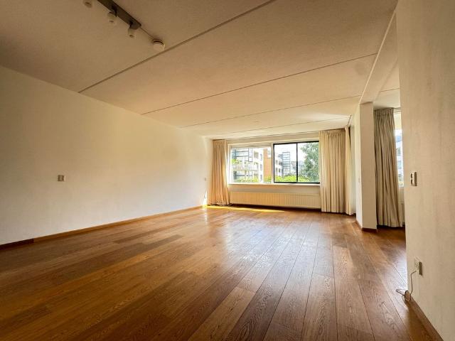 Henriëtte Roland Holststraat 66