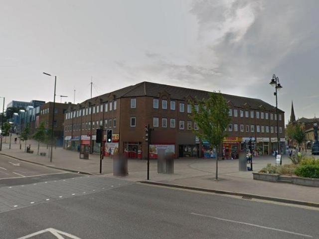 Henry Court, Rotherham, S65 1 bed apartment to rent £650 pcm £150 pw