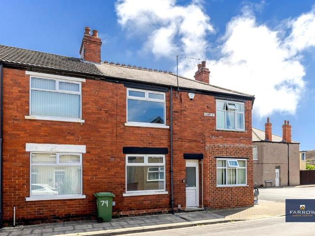 Henry Street, Grimsby DN31, 3 bed terraced house to rent, £600 pcm | PrimeLocation