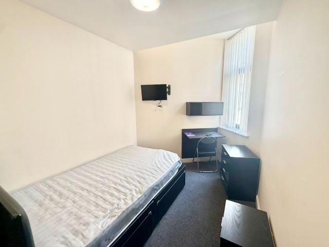 Henry Street, Liverpool L1, 1 bed flat to rent, £450 pcm | PrimeLocation