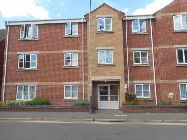 Henry Street, Nuneaton CV11, 2 bed flat to rent, £800 pcm | PrimeLocation