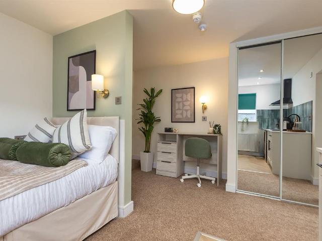 Henry Street, Warrington WA1, Studio to rent, £875 pcm | PrimeLocation