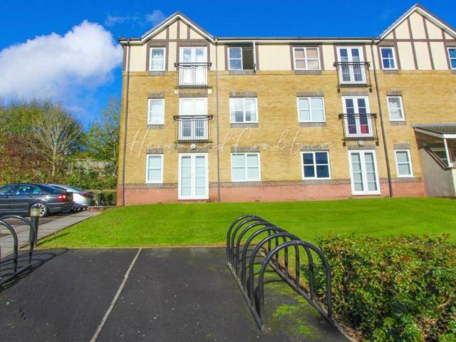 Heol Llinos, Thornhill, Cardiff CF14, 2 bed flat to rent, £1,075 pcm | PrimeLocation