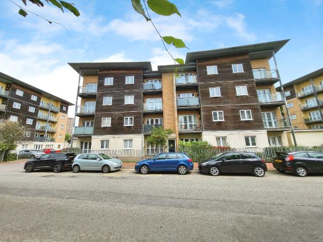 Heol Staughton, Cardiff CF10, 1 bed flat to rent, £825 pcm | PrimeLocation