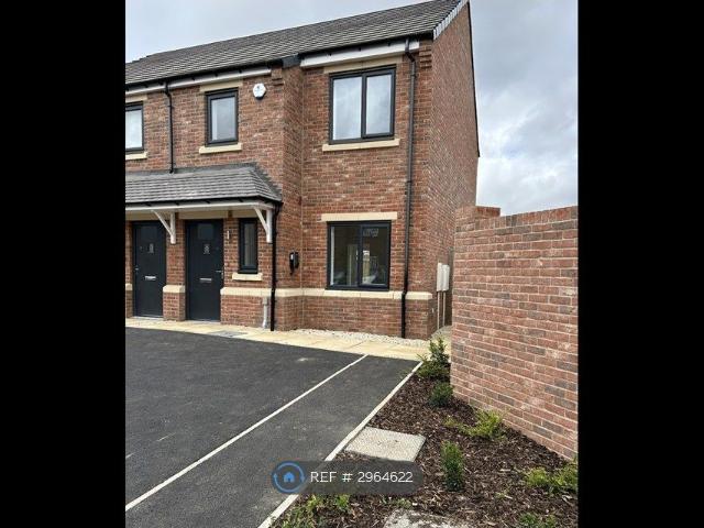 Heath Way, Wakefield WF1, 3 bed semi detached house to rent, £1,500 pcm | PrimeLocation
