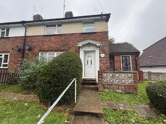 Heath Hill Avenue 4 bed house share to rent £1,895 pcm £437 pw