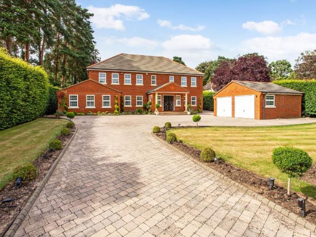 Heath Rise, Virginia Water GU25, 5 bed detached house to rent, £10,950 pcm | PrimeLocation