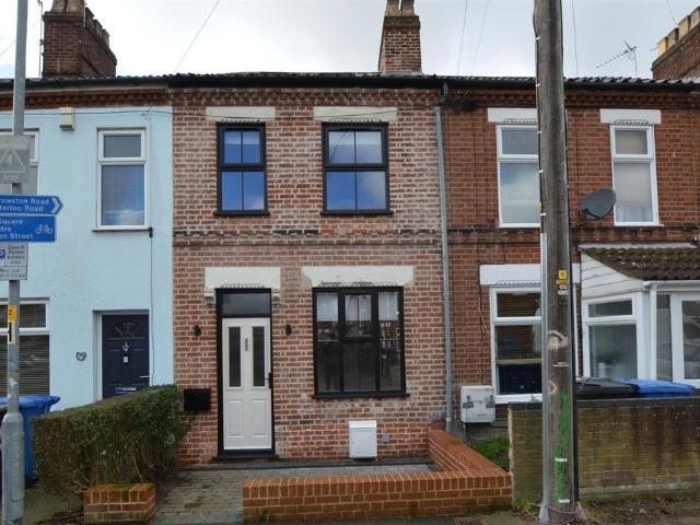 Heath Road, Norwich NR3, 3 bed town house to rent, £1,395 pcm | PrimeLocation