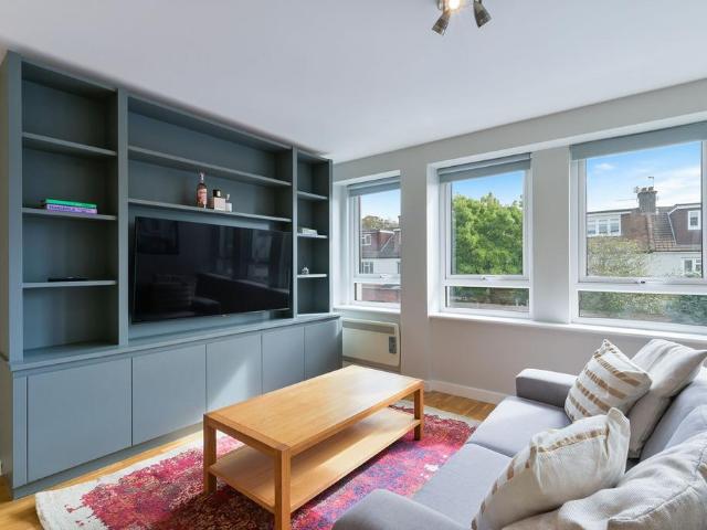 Heath Road, Canham House, TW1 1 bed flat to rent £1,850 pcm £427 pw