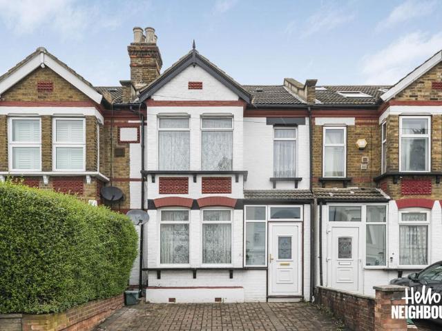 Heath Road, Hounslow, TW3 5 bed terraced house to rent £3,500 pcm £808 pw