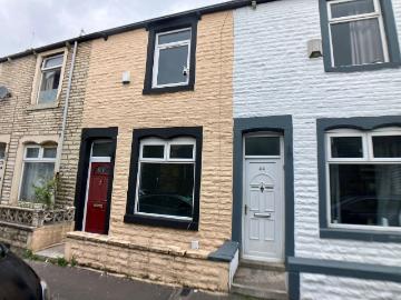 Heath St, Burnley BB10, 2 bed terraced house to rent, £600 pcm | PrimeLocation