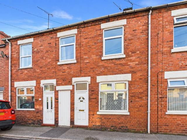 Heath Street, Newcastle ST5 3 bed terraced house to rent £950 pcm £219 pw