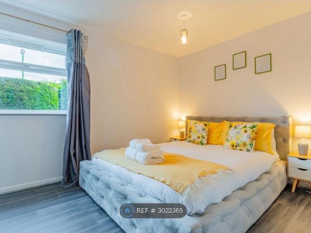 Heathmere Drive, Birmingham B37, 1 bed flat to rent, £1,699 pcm | PrimeLocation