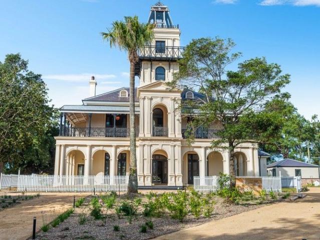 HEATHCOTE HALL STEP INTO HEATHCOTE'S HISTORY, A RARE CHARACTER HOME