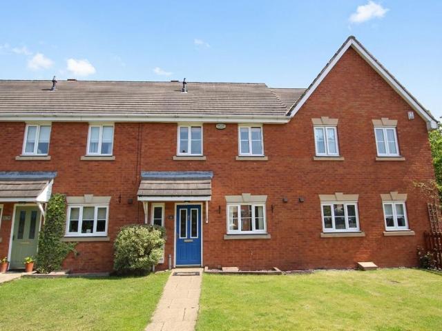 Heather Close, Branston, DE14 3 bed terraced house to rent £950 pcm £219 pw
