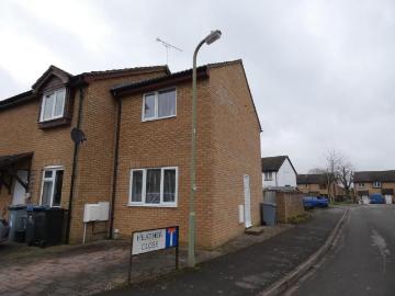 Heather Close, Carterton, Oxon OX18, 1 bed semi detached house to rent, £1,050 pcm | PrimeLocation