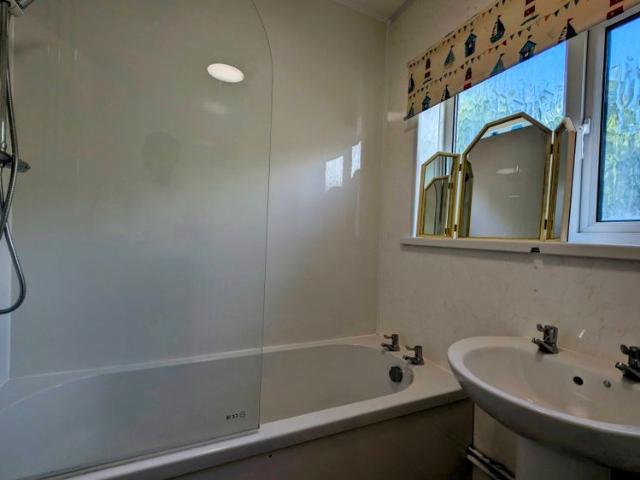 Heather Crescent, Sketty, Swansea, SA2