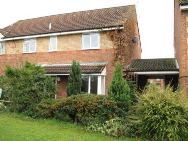 Heather Gardens, Bedford MK41, 2 bed end terrace house to rent, £1,050 pcm | PrimeLocation