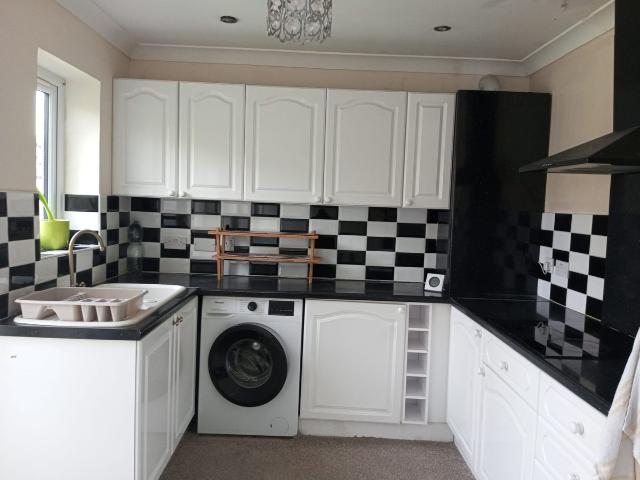 Heather Gardens, Romford, Dagenham, Rm, Rm2, Rm3, Rm5, Rm8, Rm6 RM1, 3 bed semi detached bungalow to rent, £2,350 pcm | PrimeLocation