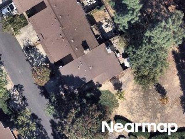 Heatherleaf Ln
