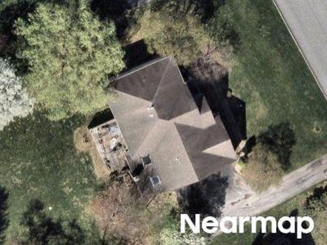 Heatherstone Dr
