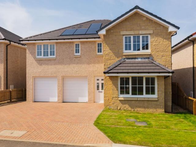 Heatherview, Seafield EH47, 5 bed detached house to rent, £2,200 pcm | PrimeLocation