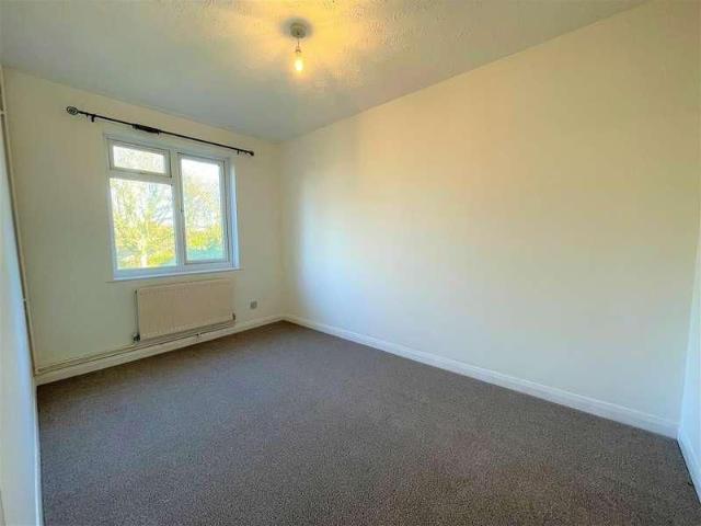 Heathfield, Basingstoke, RG22