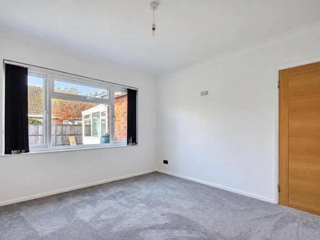 Heathfield Close, Worthing, BN13