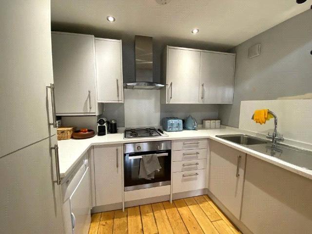 Heathfield Road, Bromley BR1, 1 bed detached house to rent, £1,450 pcm | PrimeLocation