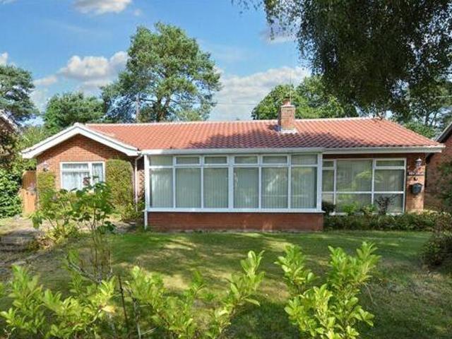 Heathfield Road, High Kelling, 3 Bedroom Detached