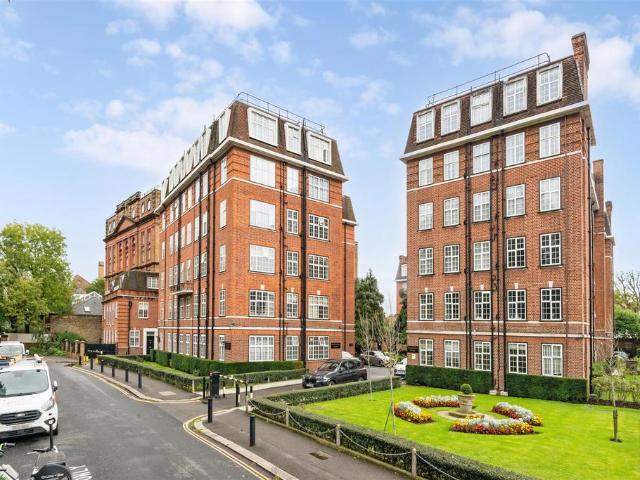 Heathfield Terrace, London 2 bed flat to rent £2,750 pcm £635 pw