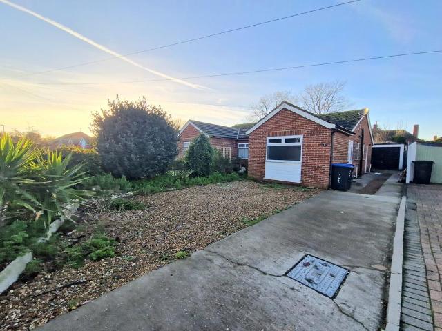 Heathwood Drive, Ramsgate, Kent, CT11 2 bed bungalow to rent £1,200 pcm £277 pw