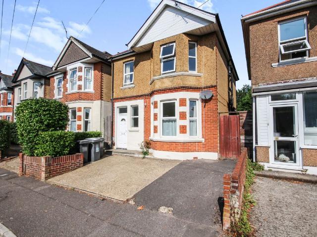 Heathwood Road, Bournemouth BH9, 5 bed property to rent, £2,900 pcm | PrimeLocation