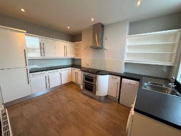 Heaton Moor Road, Stockport SK4, 2 bed flat to rent, £1,250 pcm | PrimeLocation