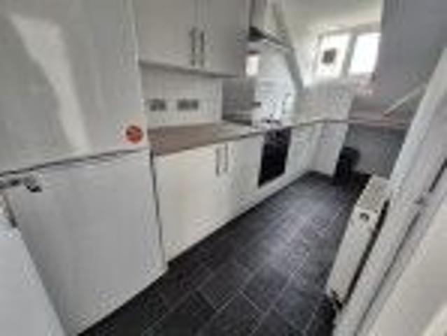 Heaton Moor Road 156, Heaton Moor, Stockport, SK4 4LB