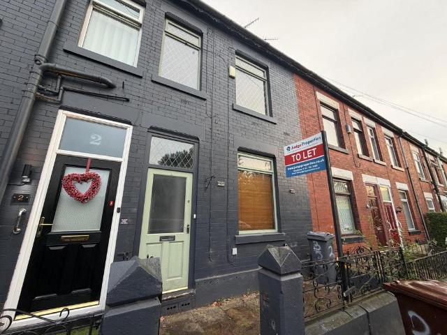 Heaton Park Road, Manchester M9 3 bed terraced house to rent £1,300 pcm £300 pw