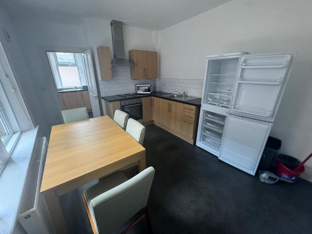 Heaton Park Road, Newcastle upon Tyne. 4 bed maisonette to rent £1,400 pcm £323 pw