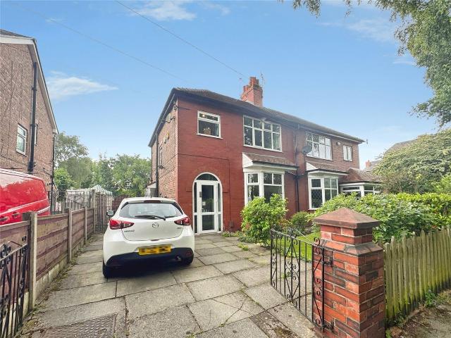 Heaton Road, Heaton Moor, Stockport SK4, 3 bed semi detached house to rent, £1,600 pcm | PrimeLocation