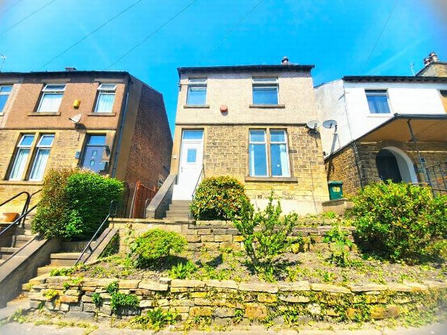 Heaton Road, Huddersfield HD1, 3 bed detached house to rent, £1,150 pcm | PrimeLocation