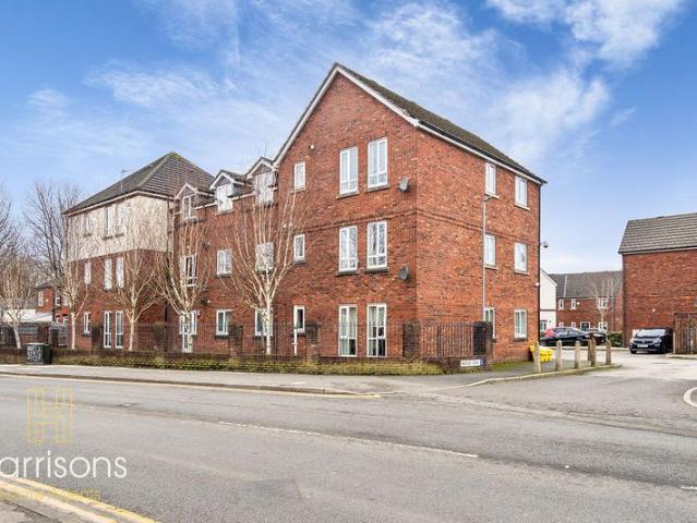 Heatly Gardens Bolton Road, Westhoughton, Bolton. BL5, 2 bed flat to rent, £900 pcm | PrimeLocation