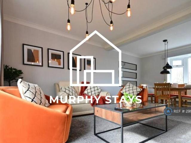 Heaviside Place, Durham, DH1 3 bed terraced house to rent £2,500 pcm £577 pw