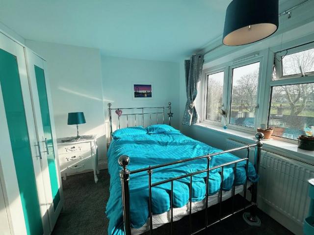 Heavitree Road, Plumstead Common 1 bed in a house share to rent £625 pcm £144 pw