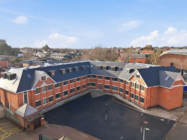 Headgate, Colchester CO3, 1 bed flat to rent, £1,050 pcm | PrimeLocation