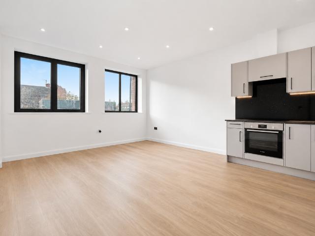 Headgate, Colchester CO3, 1 bed flat to rent, £1,050 pcm | PrimeLocation