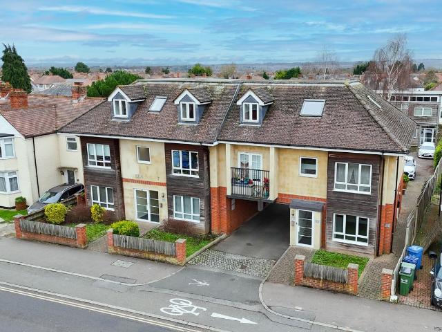 Headington, Oxford OX3, 2 bed flat to rent, £1,550 pcm | PrimeLocation